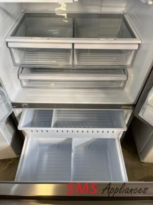 Open Box Fridges RF27A3FSE Hisense - Image 3