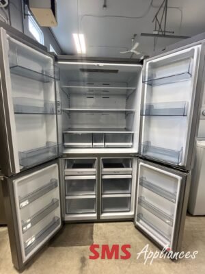 Open Box Fridges RQ22A4CSD Hisense - Image 2