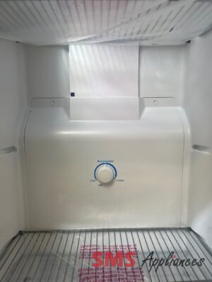 Open Box Freezers FFFU18F2VW Frigidaire - Image 3