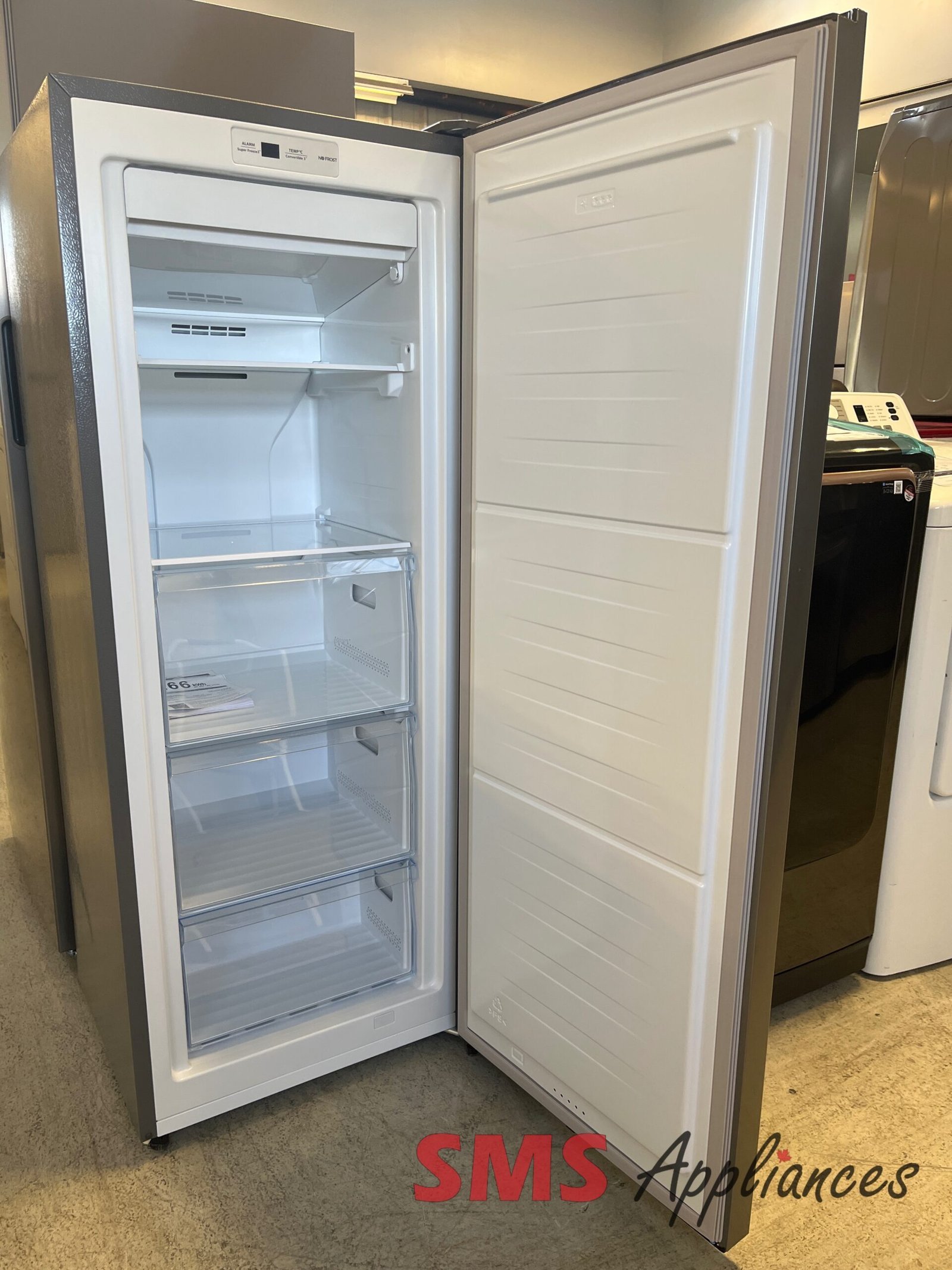 Open-Box-Freezers-FV067ASE-2-4-scaled-1.jpg Open Box Freezers FV067ASE Hisense - Image 2