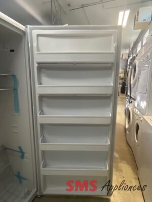 Open Box Freezers FFUE2022A Frigidaire - Image 4