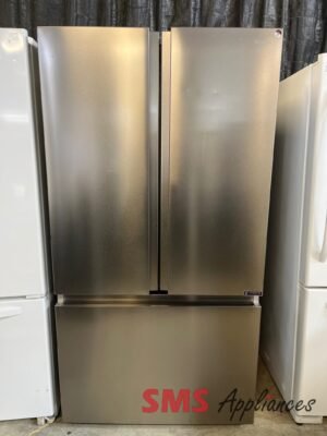 Open Box Fridges RF27A3FSE Hisense - Image 1
