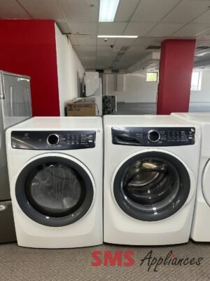 Open Box Laundry Sets ELFE7437AW/ELFG7437AW Electrolux - Image 1